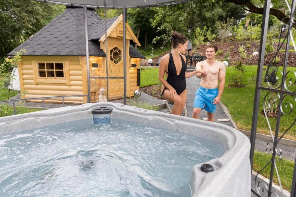 Chalet Vitaspa - Whirlpool & Sauna Privatspa Pegnitz Dış mekan fotoğraf